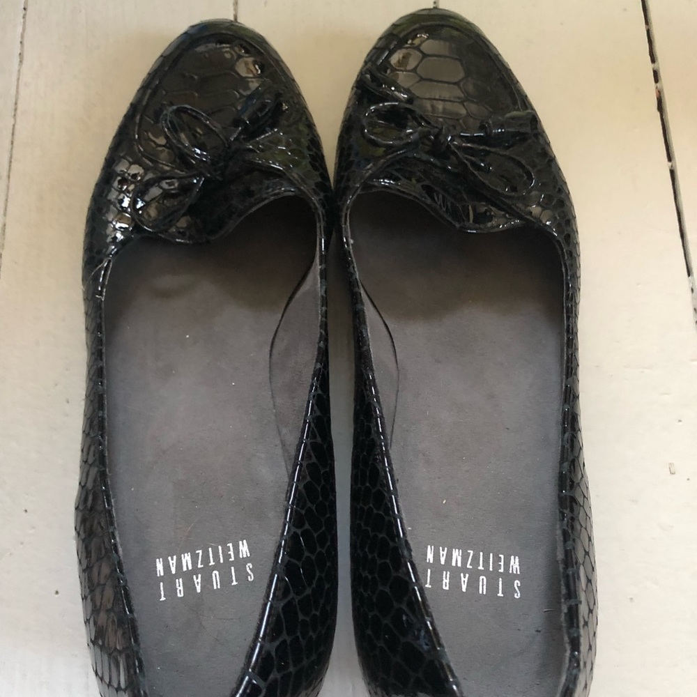 Stuart Weitzman Black Low-heeled Pumps